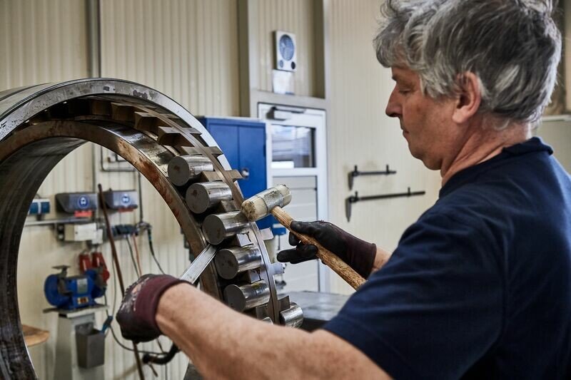 bearing repair service